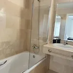 Cala Alta Modern بينايدورم