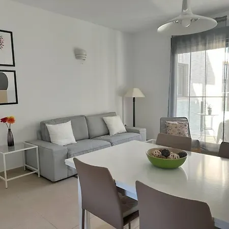 Cala Alta Modern Apartment *