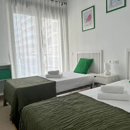 Cala Alta Modern * בנידורם